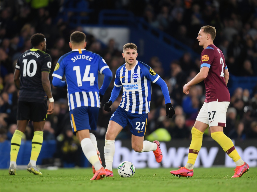 在前锋线上 在前锋线上